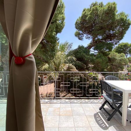 Sabrina Apartments Porto Pino Ngoại thất bức ảnh